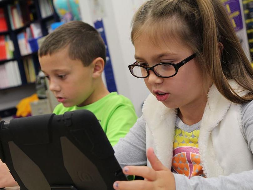 Kids Reading